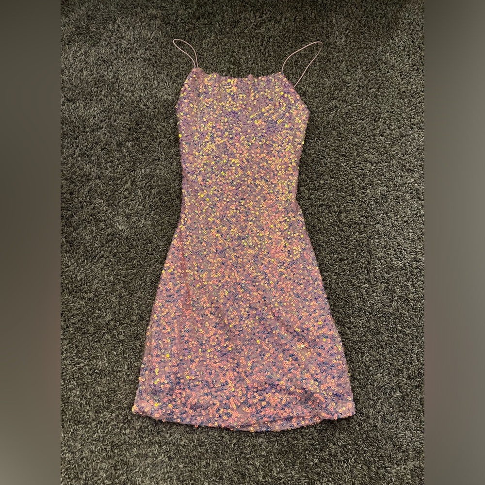 Windsor Homecoming Dress - size mediumm